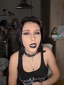 FuckFinya's cam snapshot