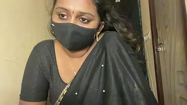 Tanuja-Sexy's cam snapshot