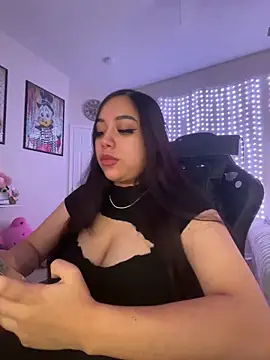 DSLSHAWTY's cam snapshot