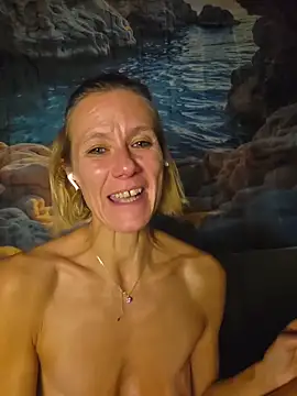 yola181's cam snapshot