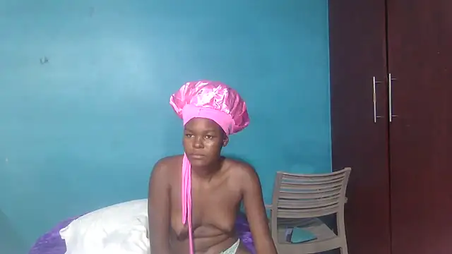 VirginPrincess06 live sex cam