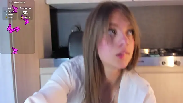 AmmyJones_'s cam snapshot