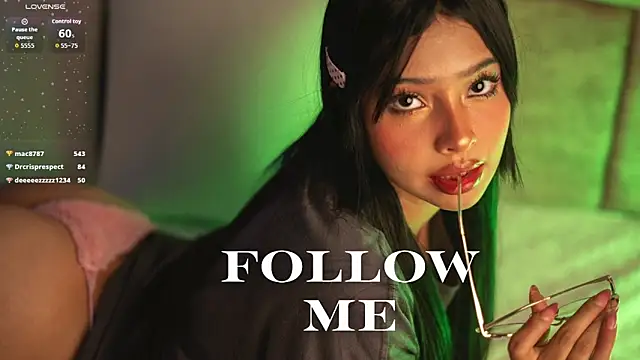 chloe_watson_'s cam snapshot