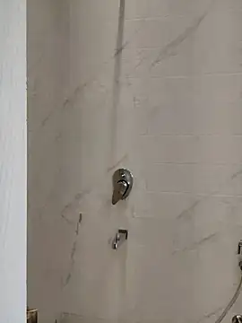 Hottie_hania live sex cam