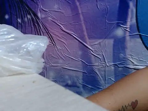 gordiextrememom's cam snapshot