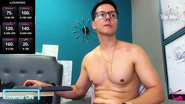 Coddy_maxx69 live sex cam