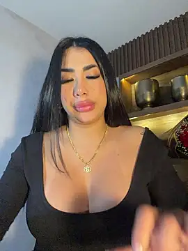 kiim_taaylor live sex cam