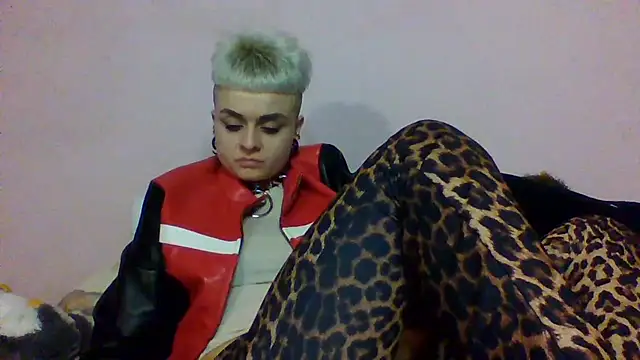 AlisaDear257's cam snapshot