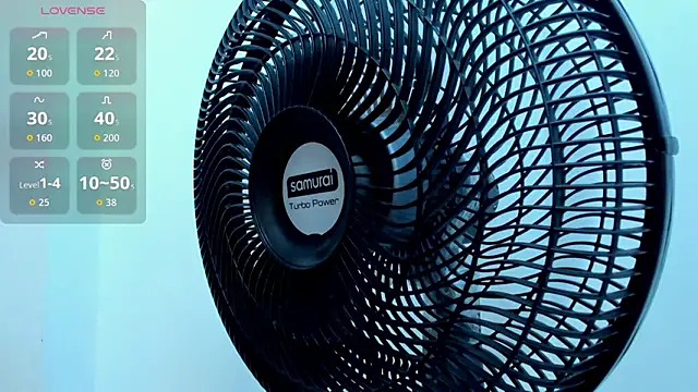 Vittoria_Conti_'s cam snapshot