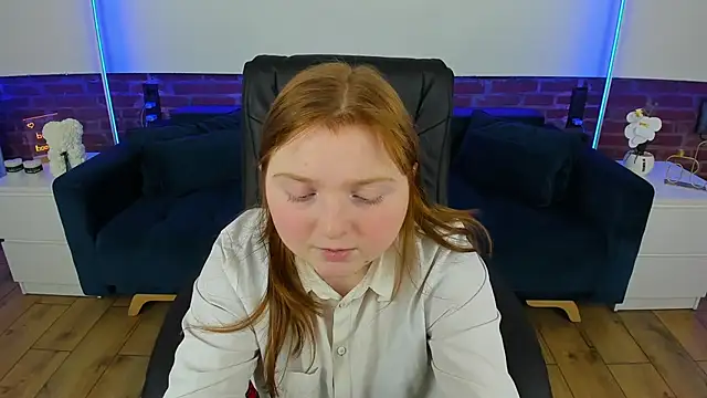 KattyRose8's cam snapshot