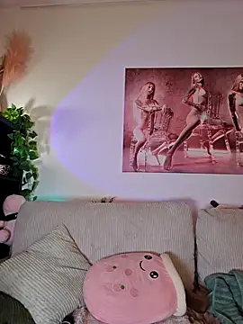 LessiaMia's cam snapshot