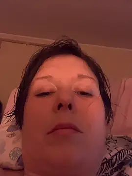 CUMFOREVERY1nTitTiES2's cam snapshot