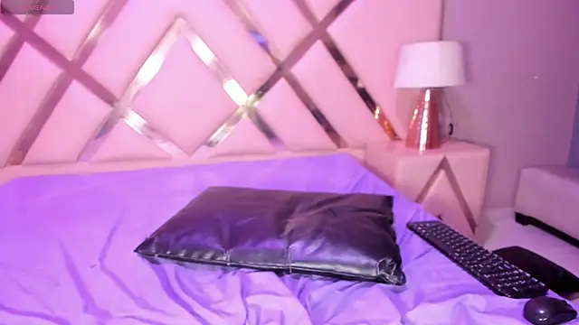 AmberSterling's cam snapshot