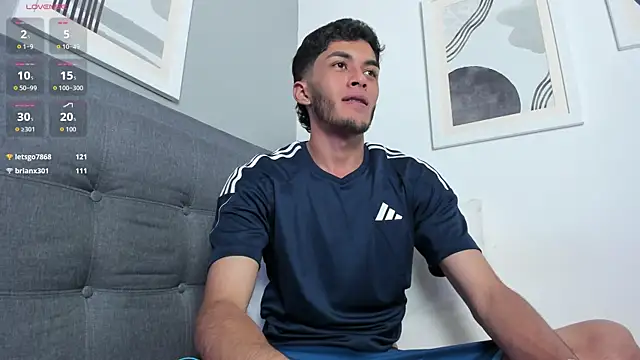 Tylerffoxx live sex cam