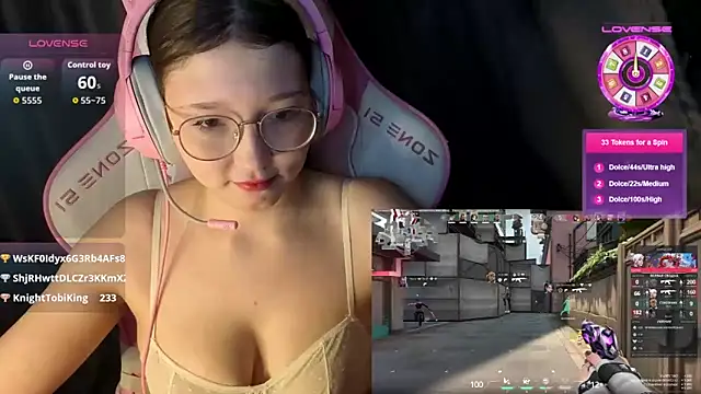 PinkiAura's cam snapshot