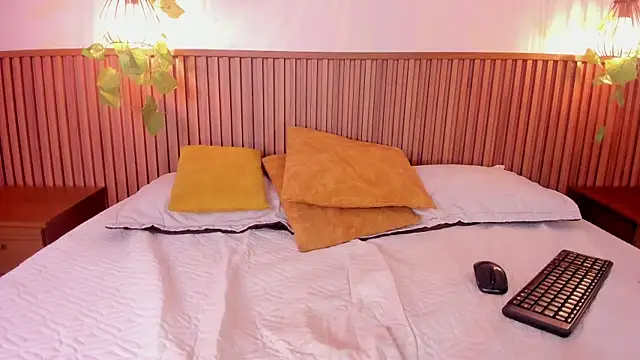 Charlote_masson's cam snapshot