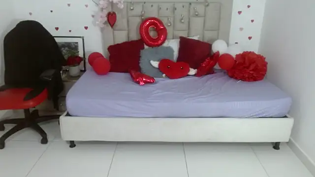 bella_fox723 live sex cam