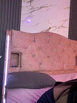 Aylin_fire's cam snapshot