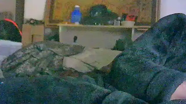 ON3YOULLN3VER_FIR3's cam snapshot