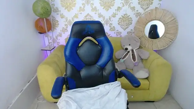 ALISS_M_'s cam snapshot