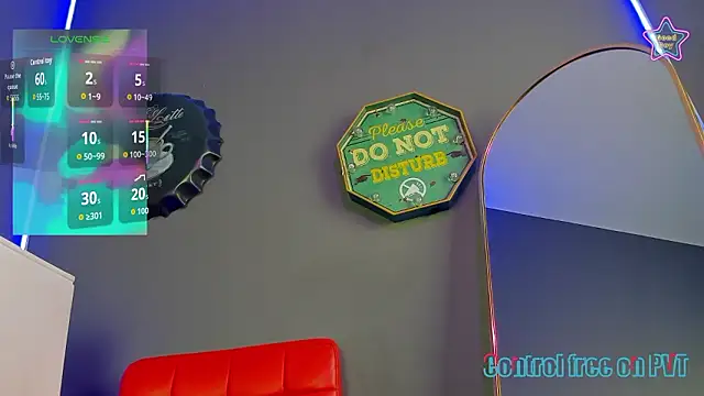 Thali_a live sex cam