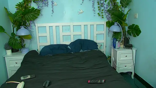 FerrariRedxBabestation live sex cam