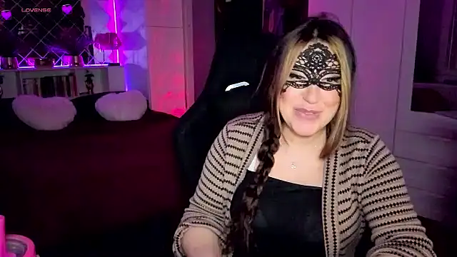 _PetiteLutine_'s cam snapshot