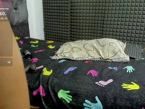 valeriavelasquez's cam snapshot