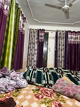 Jasmine_Shemale live sex cam