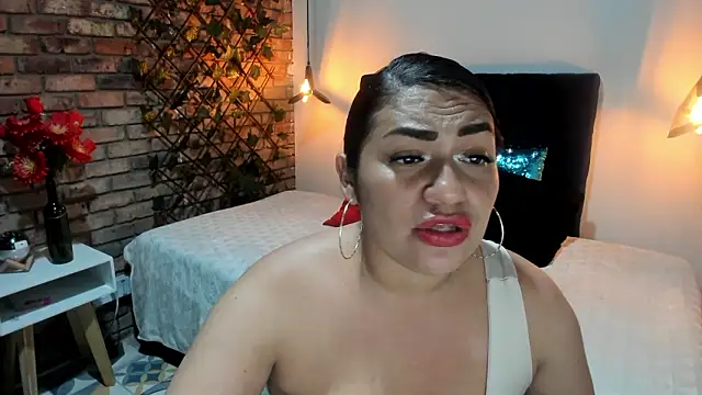 AGATHA_GREY_'s cam snapshot