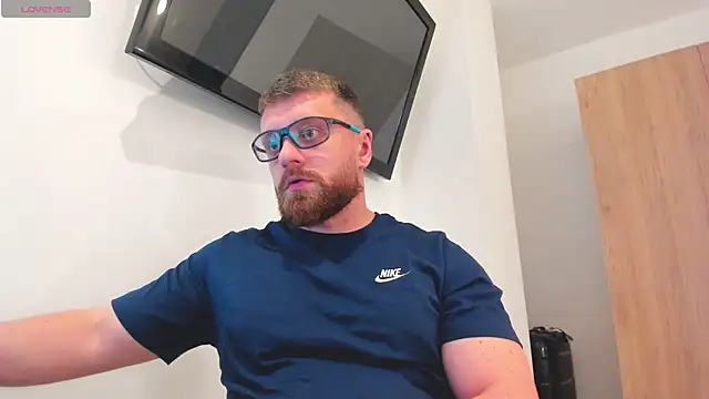 Findom_guy's cam snapshot