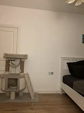 malyshhka's cam snapshot