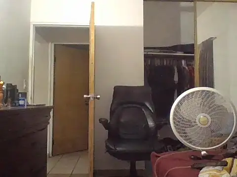 Dj-yefri-pauta's cam snapshot