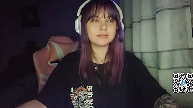 KristiBloom's cam snapshot