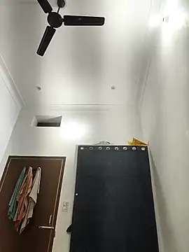 Urs_sassyshikha's cam snapshot