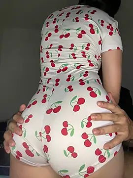 Jonlis01 live sex cam