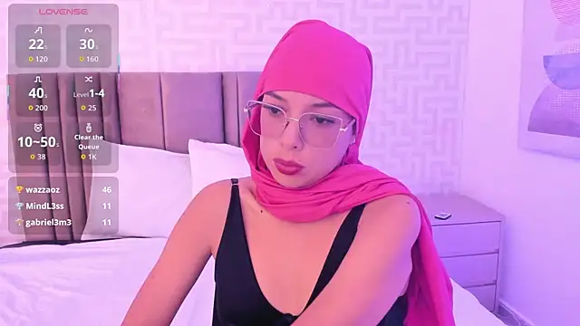 naishaa_'s cam snapshot