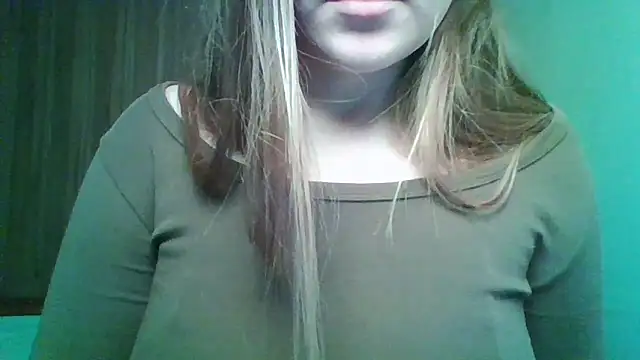 Evasapples's cam snapshot