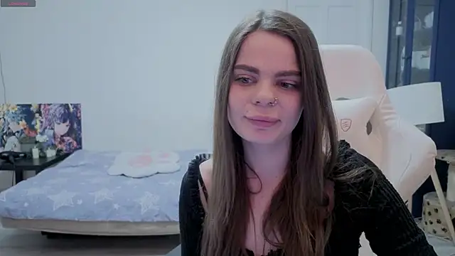 xAlisontiny's cam snapshot