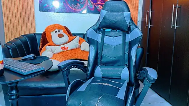 Miss_Candyy's cam snapshot