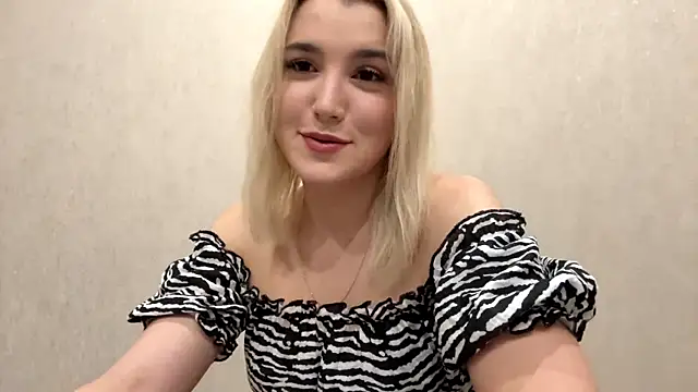 MerryVideo's cam snapshot