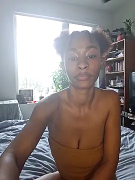 Cinnamonbunn live sex cam