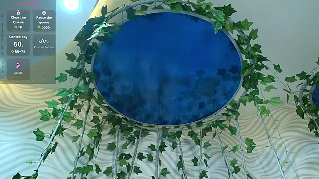 sophieBlair_'s cam snapshot