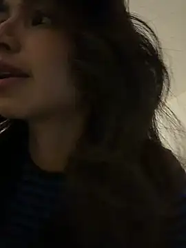 Adriennesexxx live sex cam