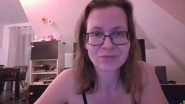 Lost_in_lace's cam snapshot