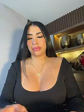 kiim_taaylor live sex cam