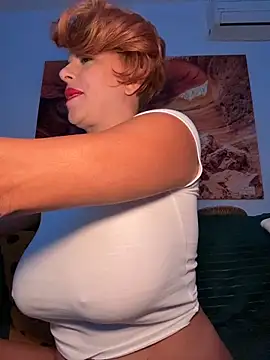 Selvaggia_official83's cam snapshot