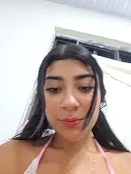 Sweed-virgin-pussy live sex cam