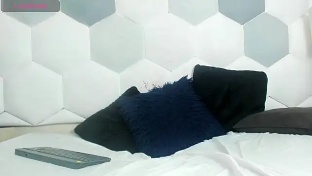 Davi_Ponce's cam snapshot