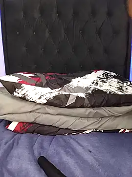 Sex_bomb30's cam snapshot